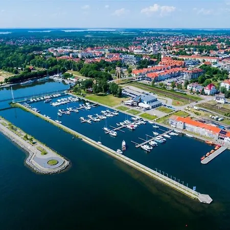 Artystyczna Przestrzen - Marina Apartment *