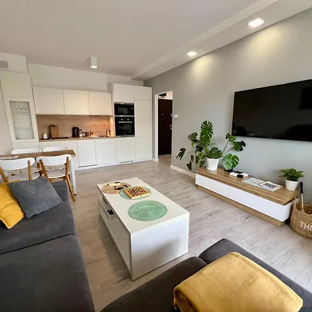 Artystyczna Przestrzen - Marina Apartment Gizycko