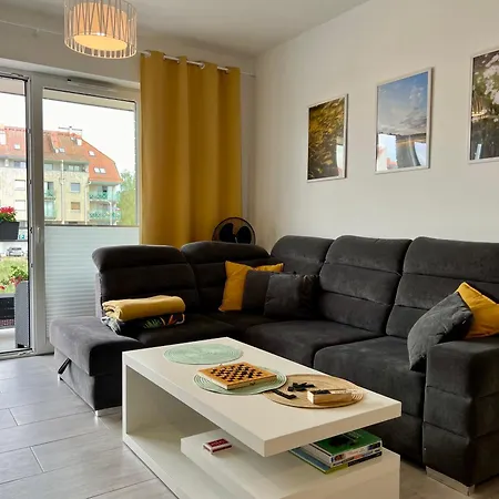 Artystyczna Przestrzen - Marina Apartment *