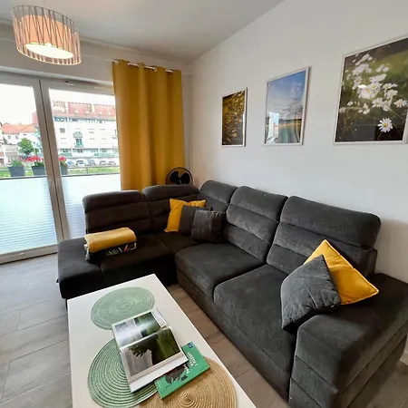 Artystyczna Przestrzen - Marina * Giżycko